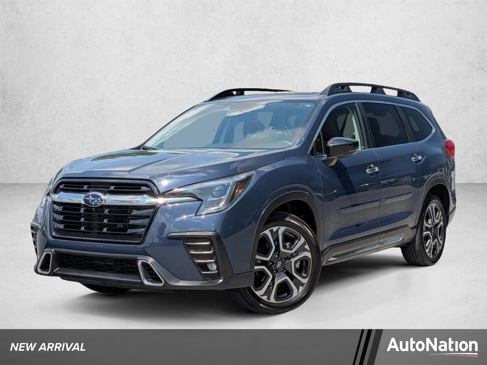 2024 Subaru Ascent Touring's photo