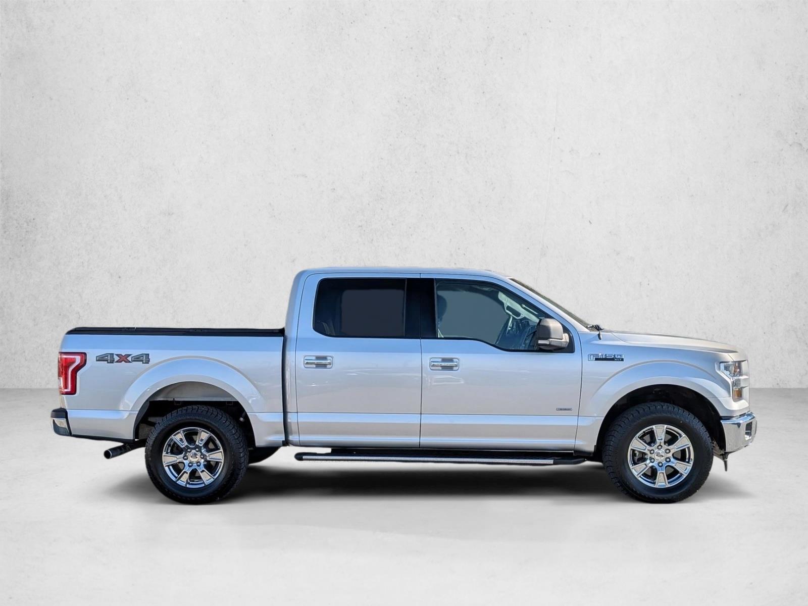 2017 Ford F-150 XLT photo 4