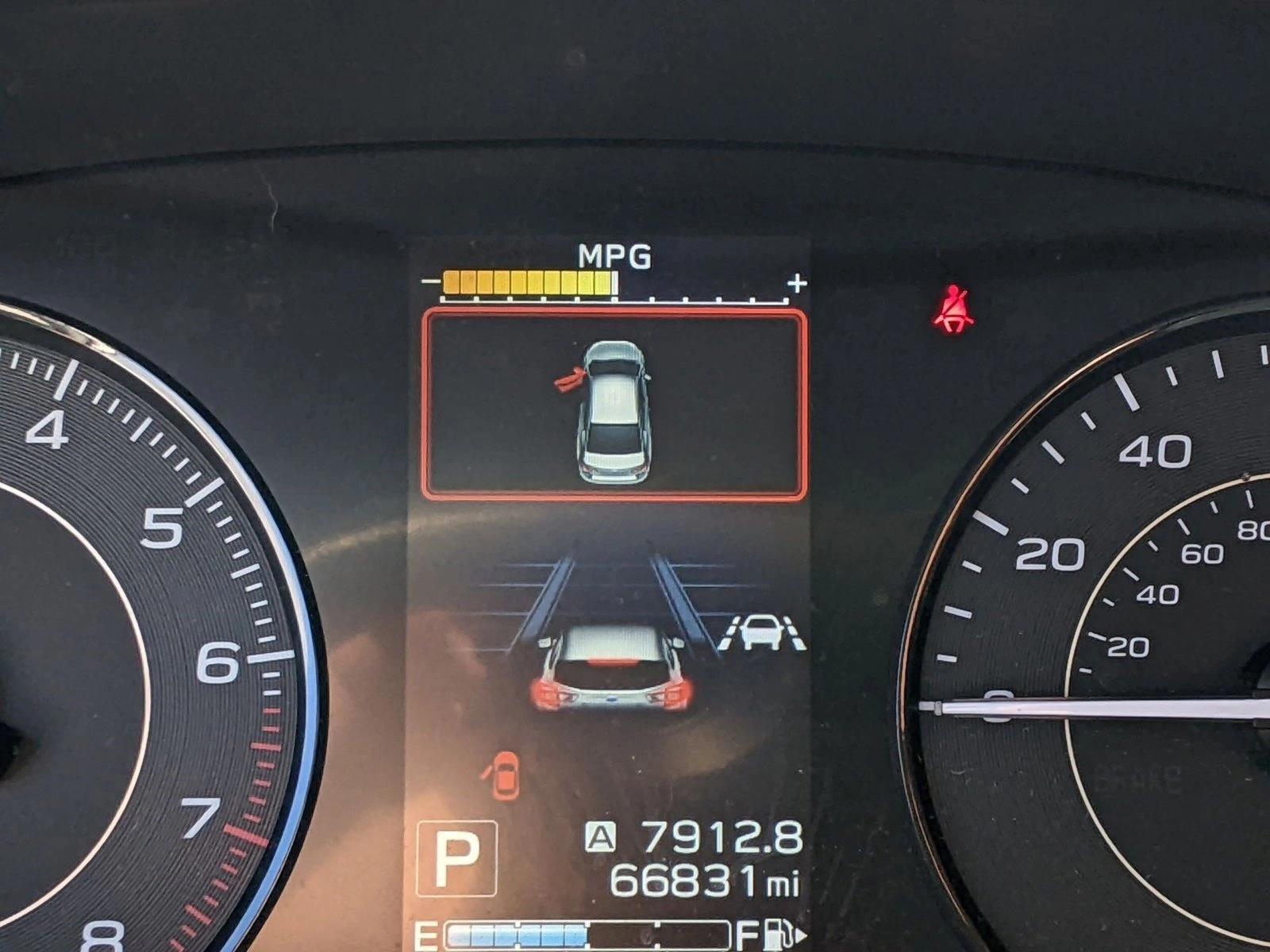 2019 Subaru Impreza Premium photo 4