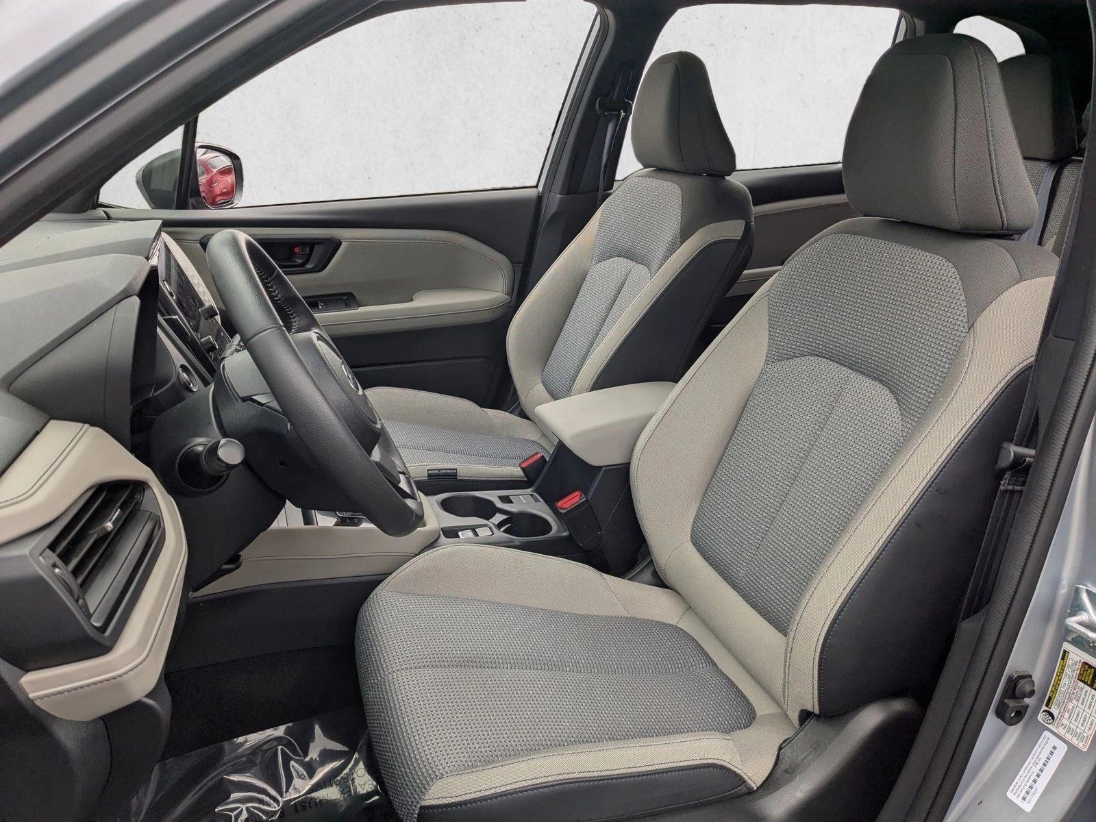 2025 Subaru Forester Premium - Photo 16