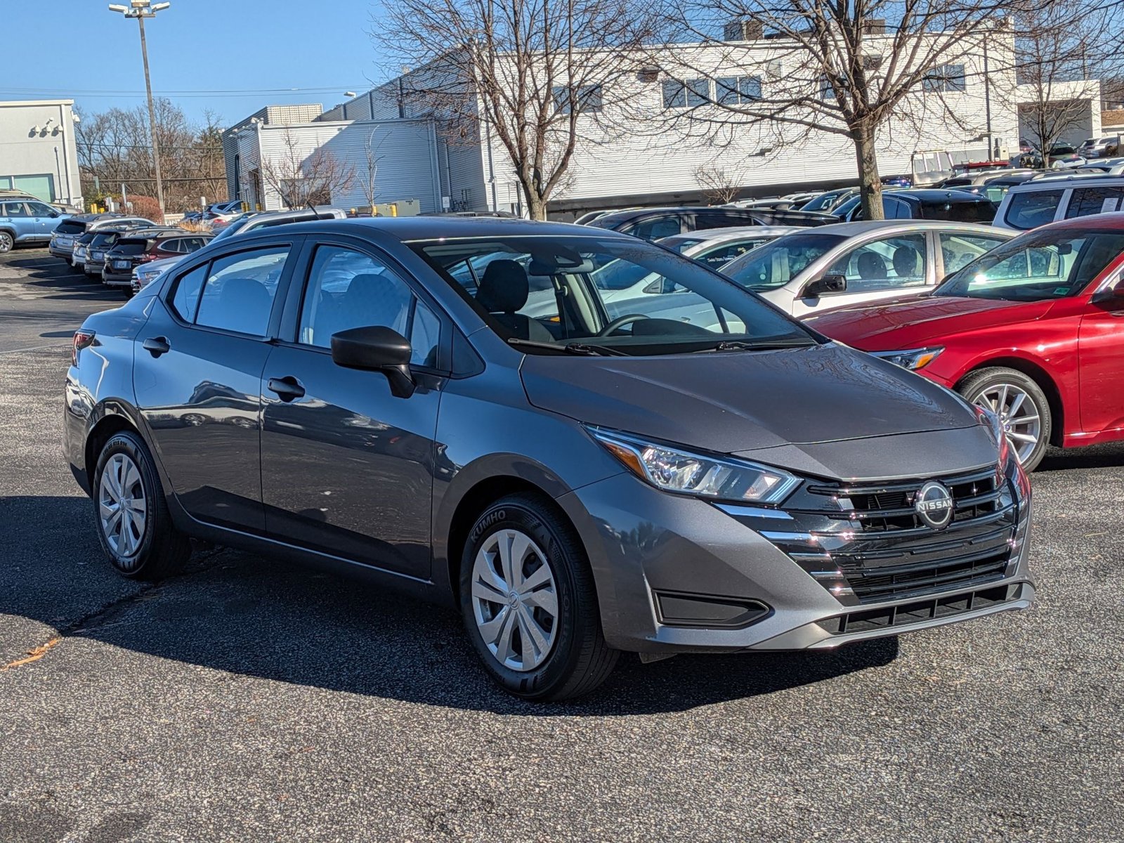 2024 Nissan Versa S photo 3