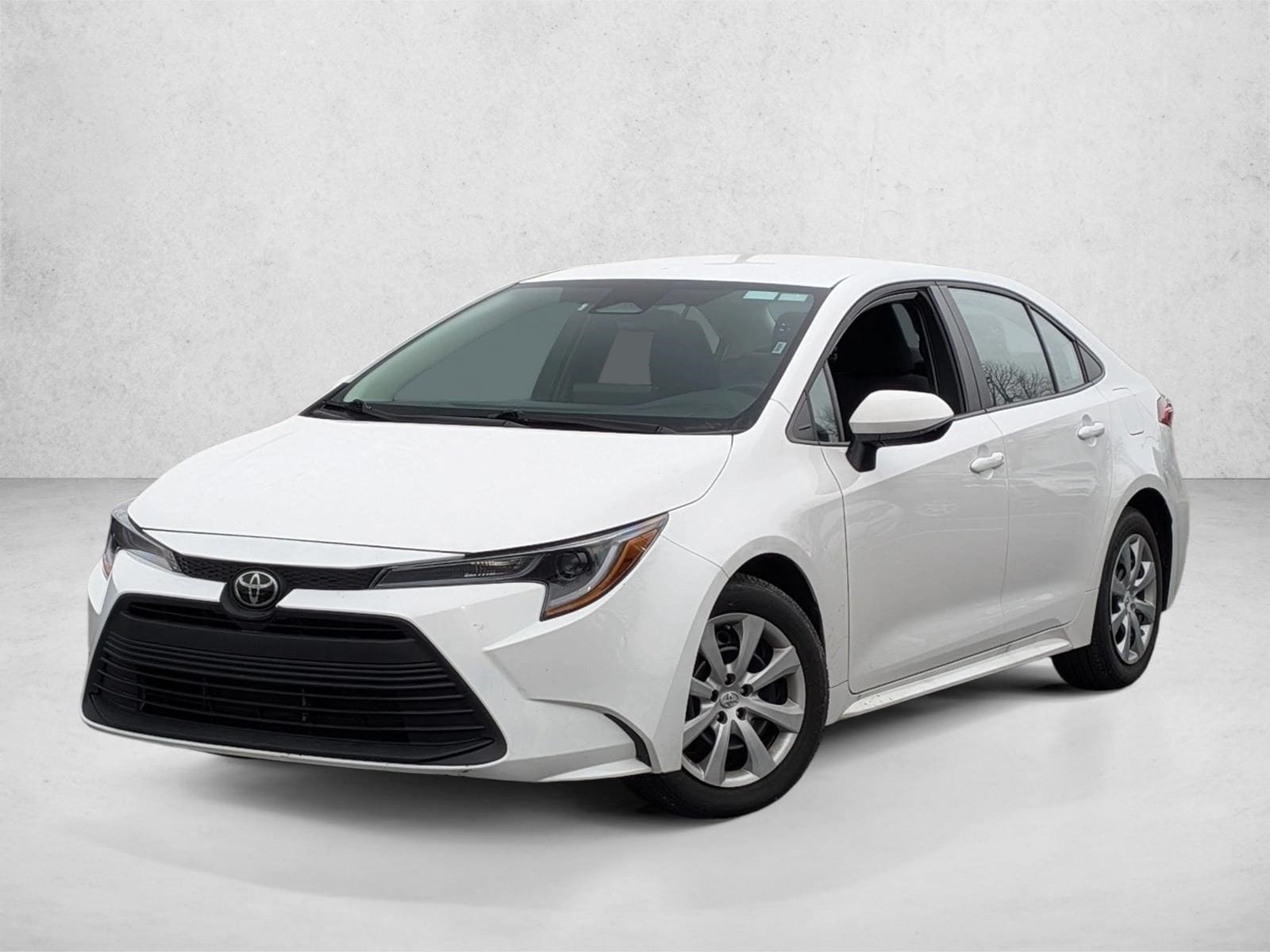 2025 Toyota Corolla LE's photo