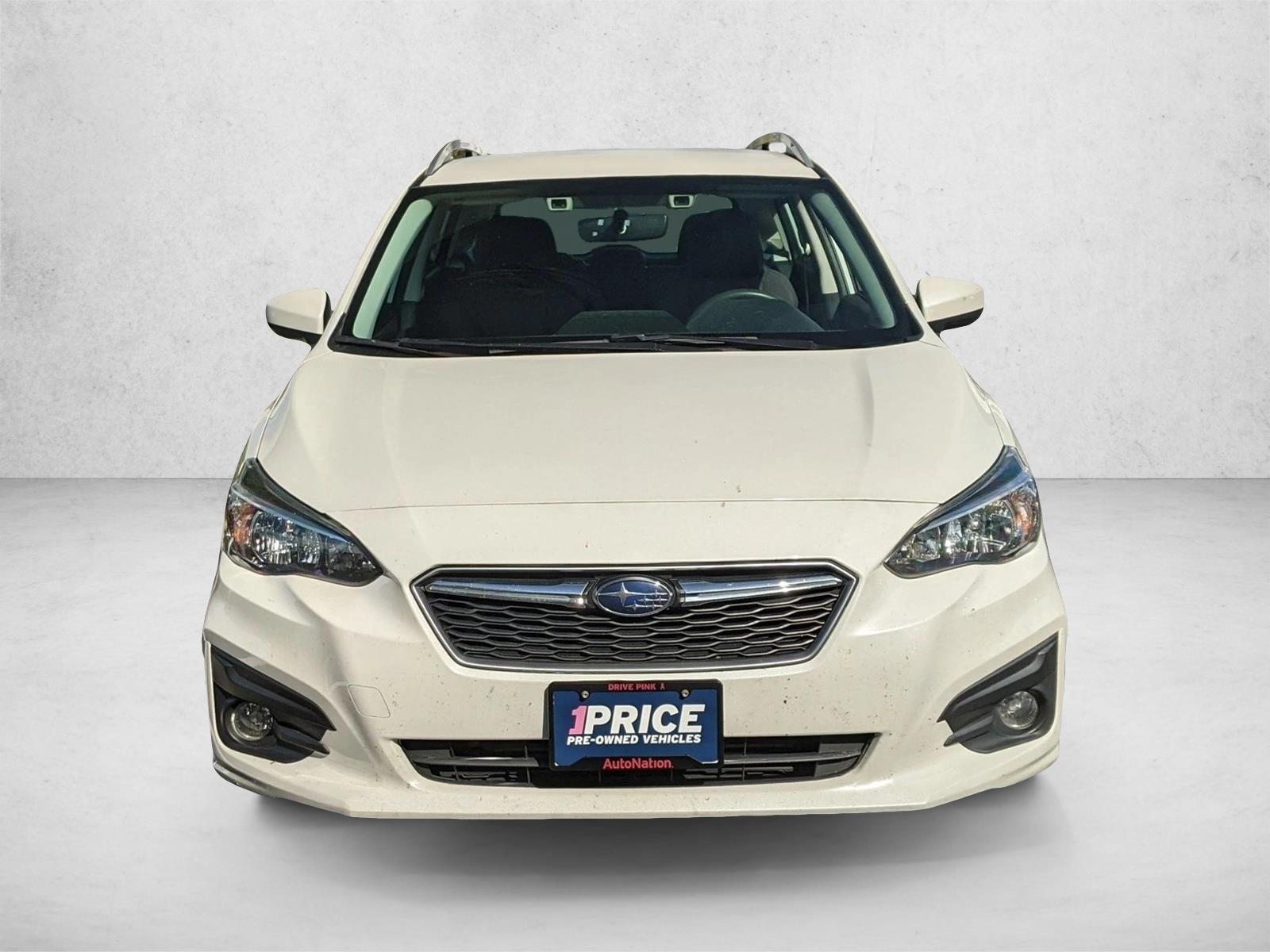 2019 Subaru Impreza Premium photo 2