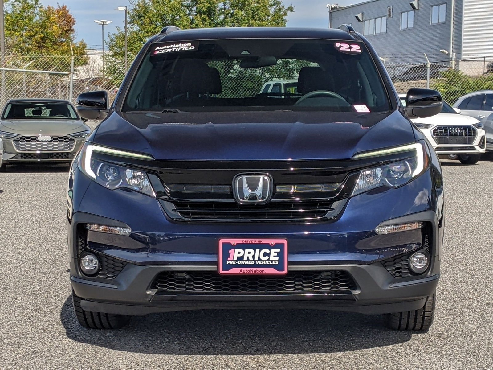 2022 Honda Pilot Sport photo 2