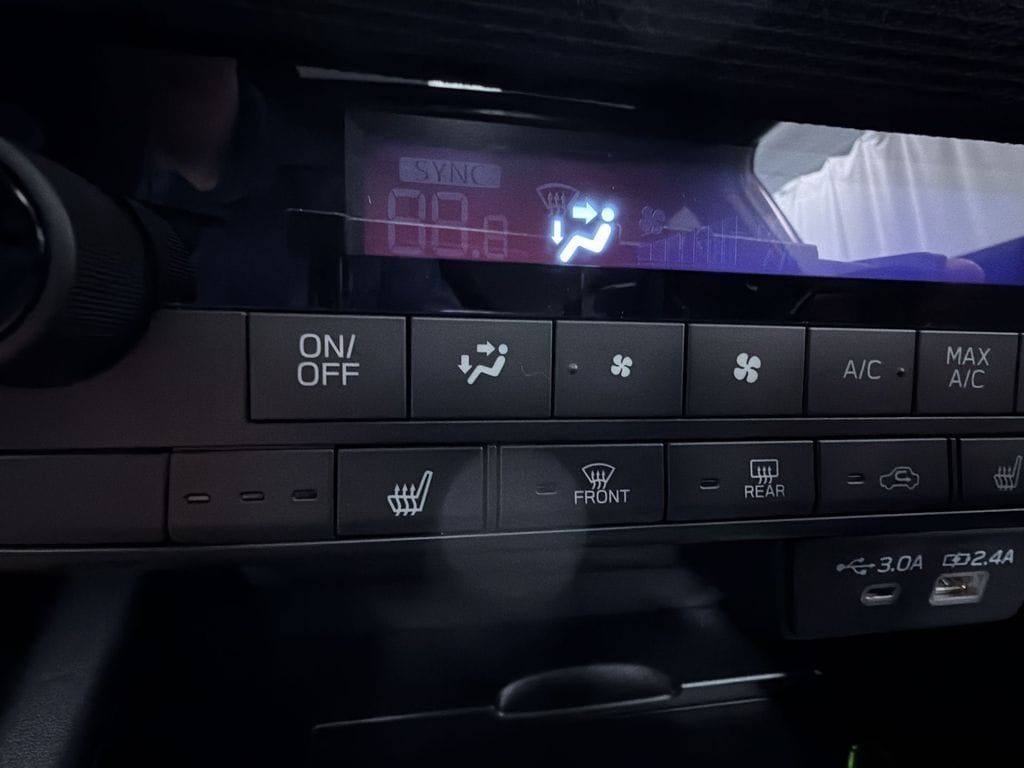 2026 Subaru Outback Limited - Photo 22