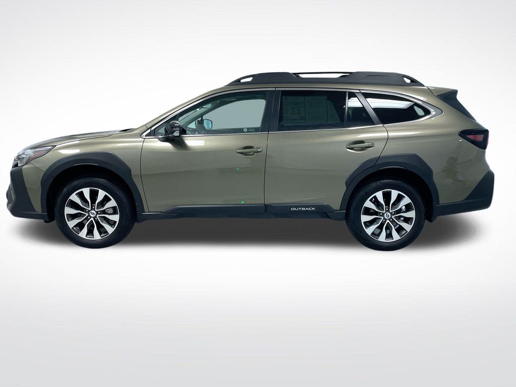 2025 Subaru Outback Limited photo 2