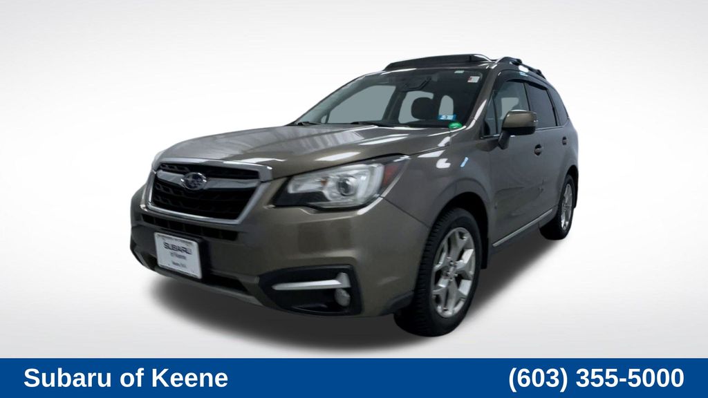 2017 Subaru Forester 2.5i Touring photo 4