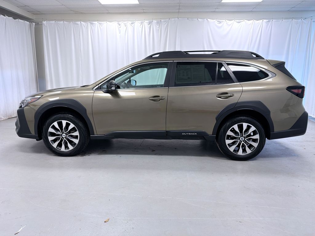 2024 Subaru Outback Limited photo 2