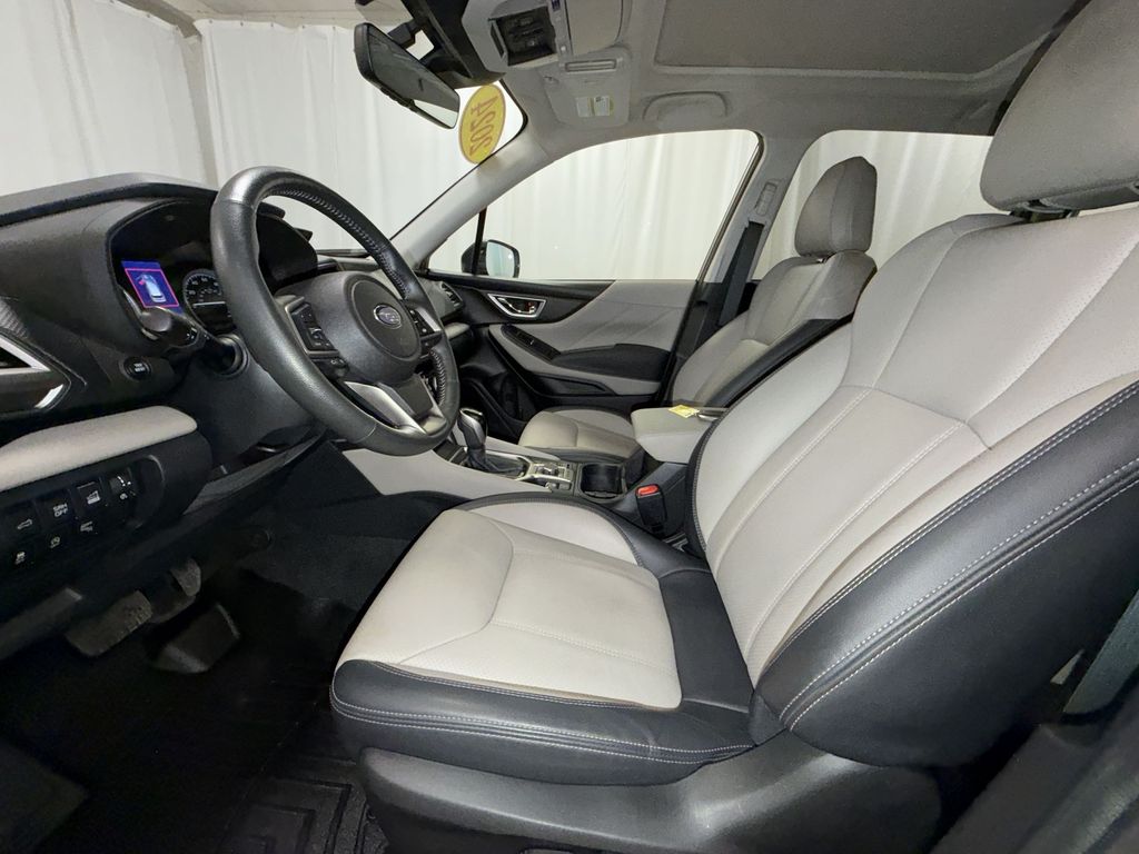2024 Subaru Forester Limited - Photo 11