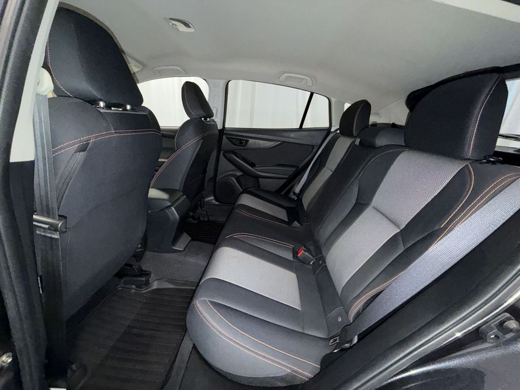 2019 Subaru Crosstrek 2.0i Premium photo 2