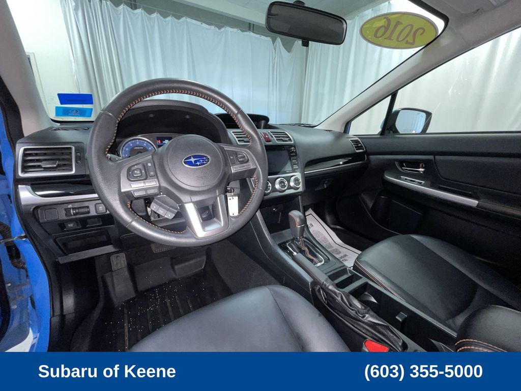 2016 Subaru Crosstrek 2.0i Limited photo 3