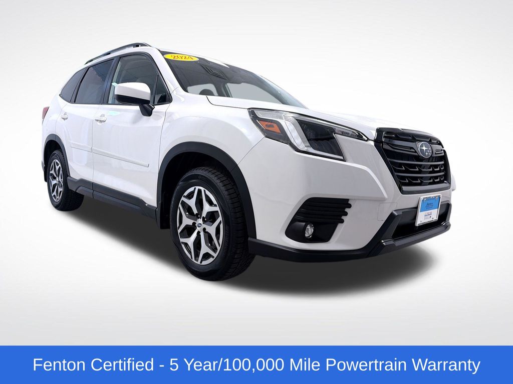 2024 Subaru Forester Premium's photo