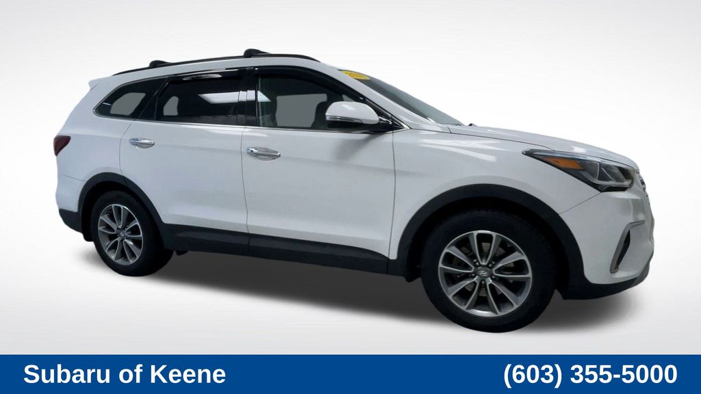 2018 Hyundai Santa Fe SE Premium photo 2
