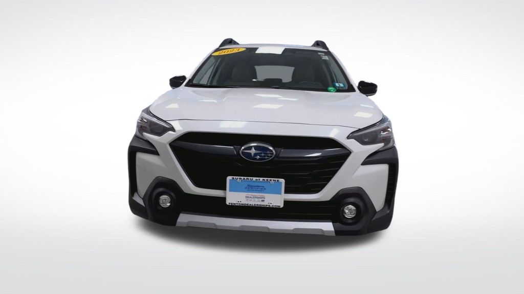 2023 Subaru Outback Limited photo 3