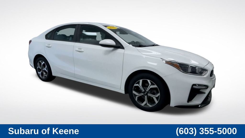 2021 Kia Forte LXS photo 2
