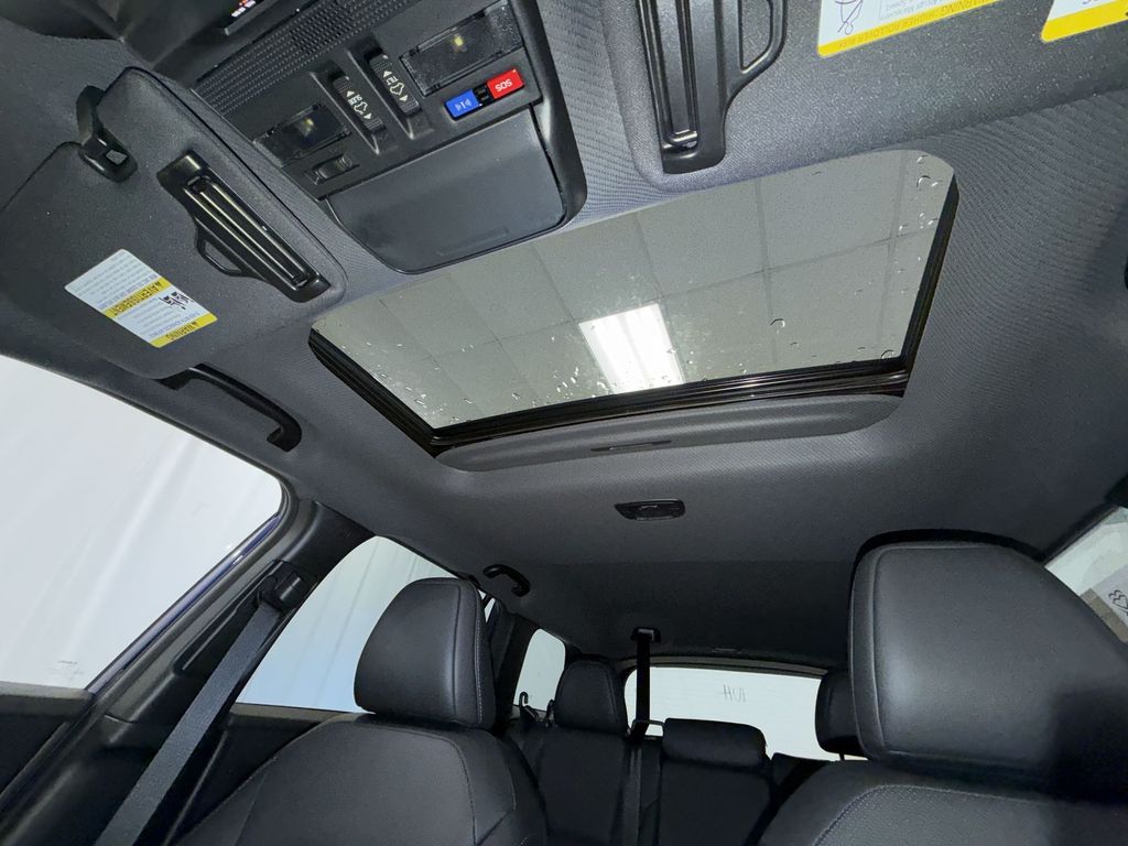 2026 Subaru Outback Limited - Photo 22