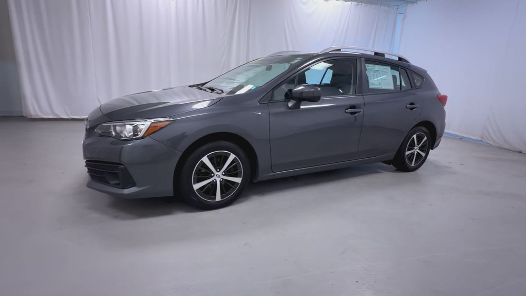 2023 Subaru Impreza Premium photo 4