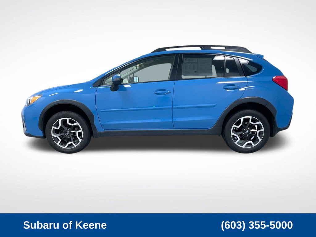 2016 Subaru Crosstrek 2.0i Limited photo 2