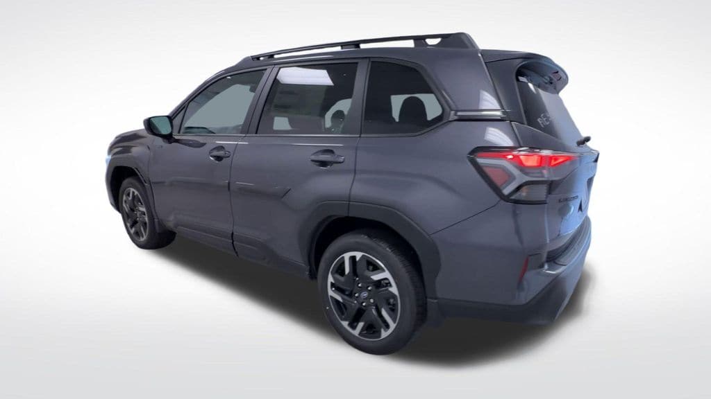 2026 Subaru Forester Premium - Photo 6