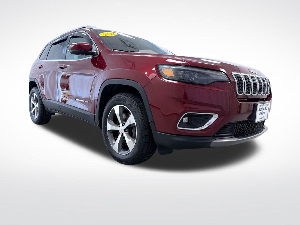 Used 2019 Jeep Cherokee Limited with VIN 1C4PJMDX7KD475828 for sale in Keene, NH
