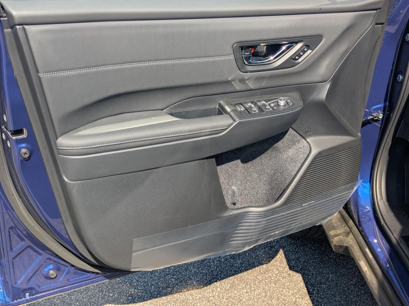 2026 Subaru Outback Touring XT - Photo 10