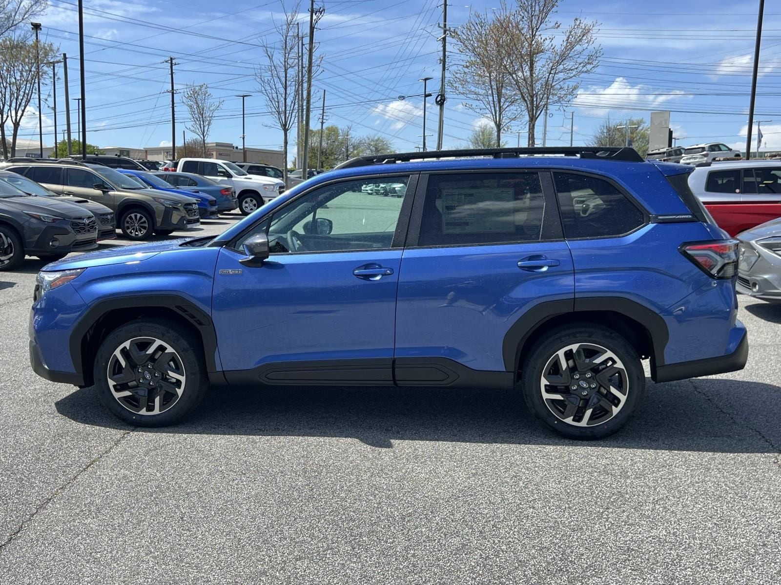 View vehicle photo 4