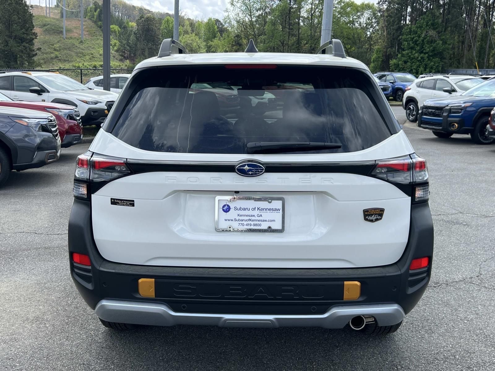 View vehicle photo 6