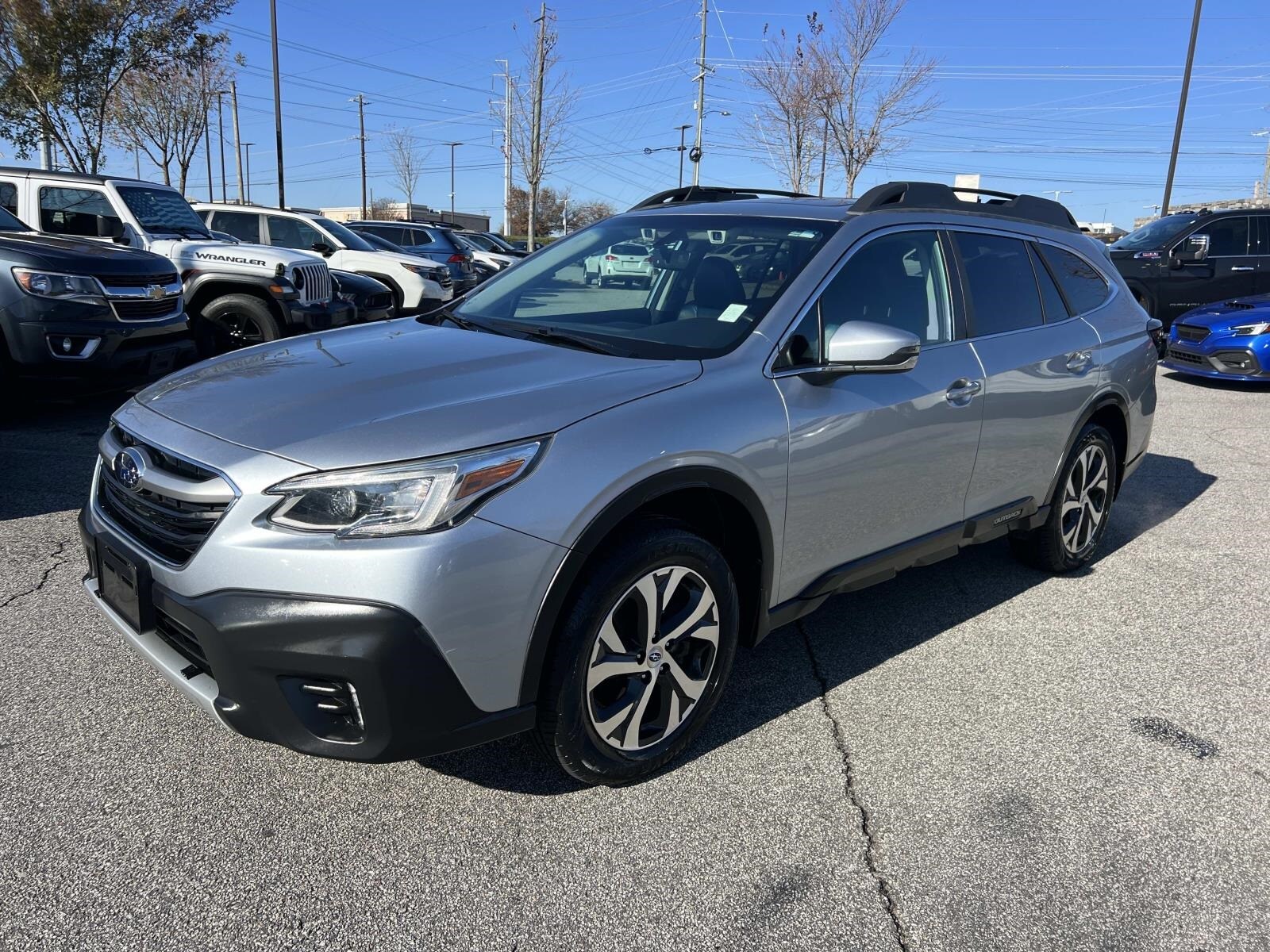 2020 Subaru Outback Limited photo 3
