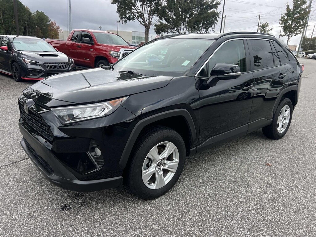 Used 2021 Toyota RAV4 XLE SUV