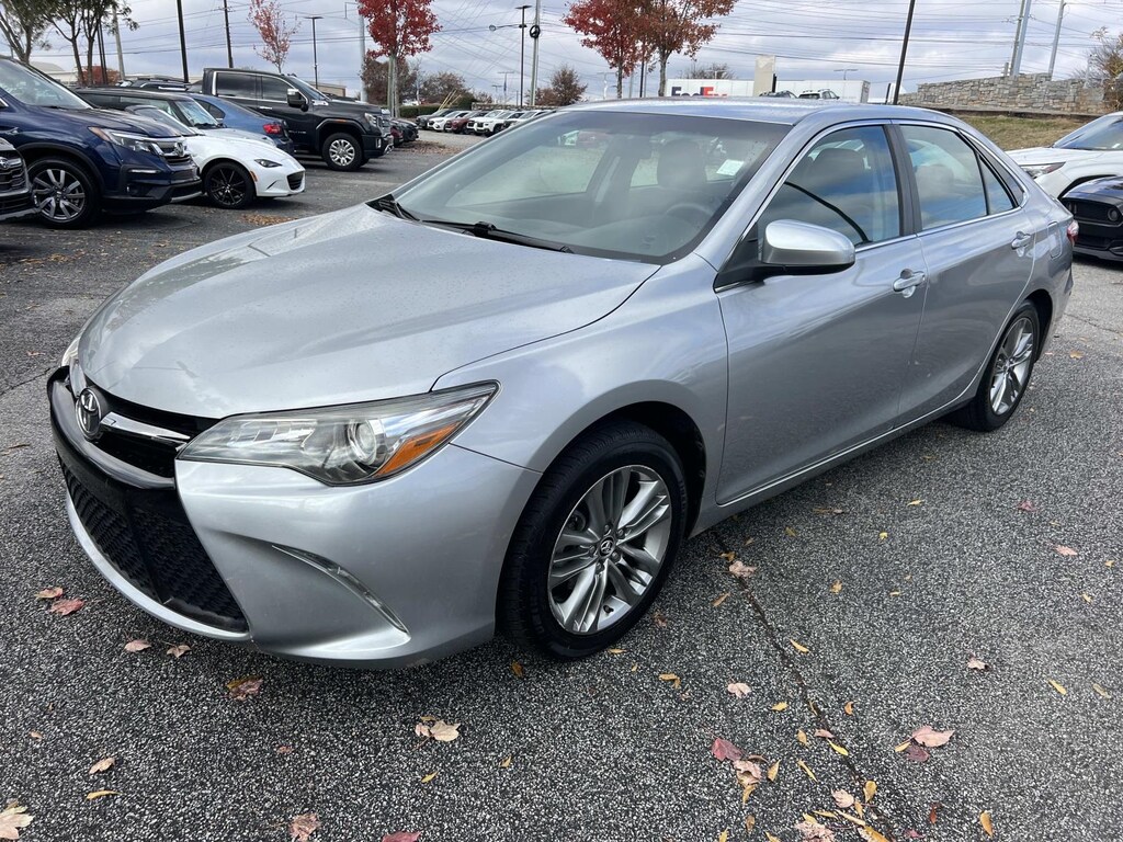 Used 2015 Toyota Camry LE Sedan