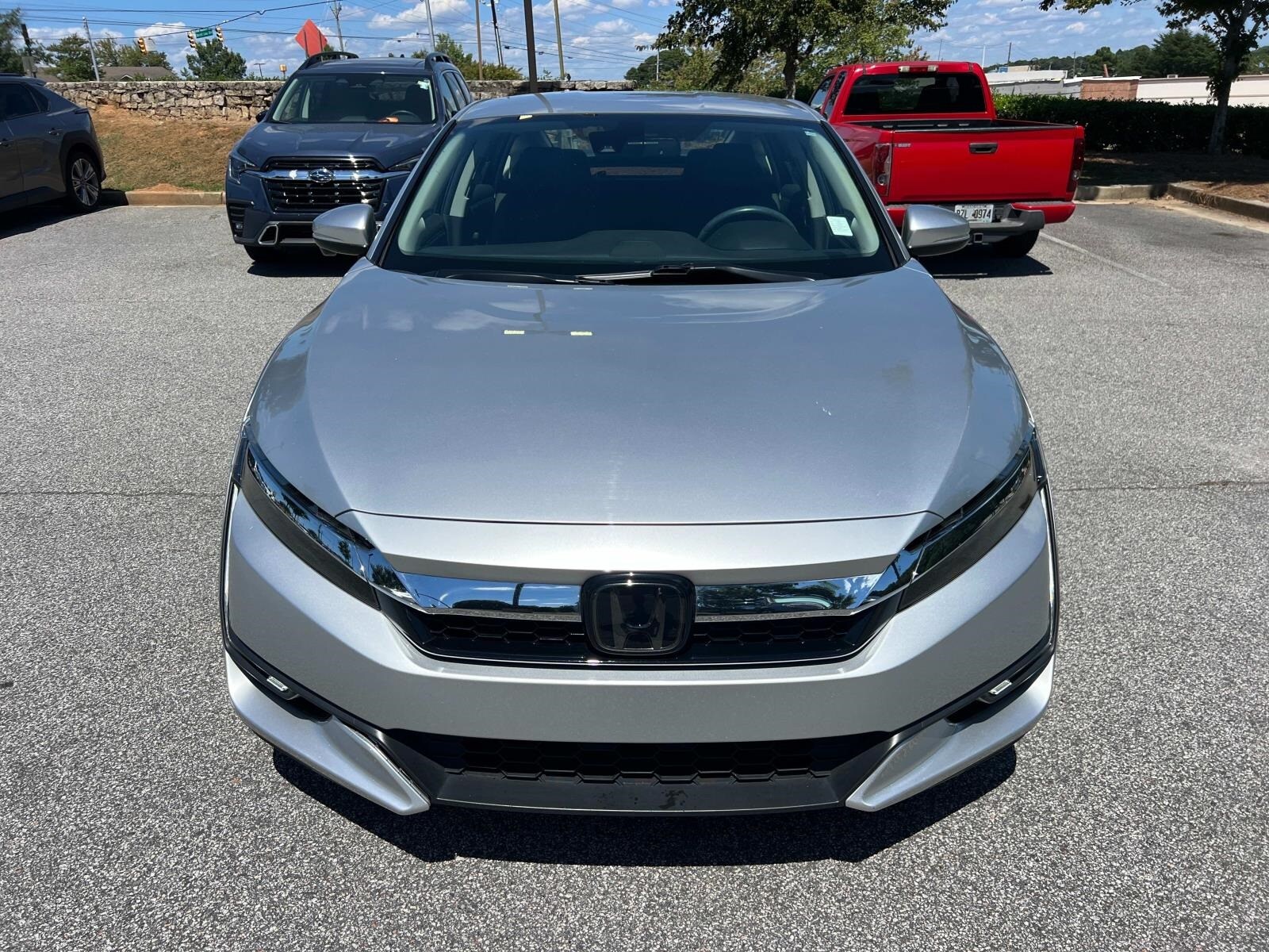 2018 Honda Clarity Plug-In Hybrid Touring photo 2