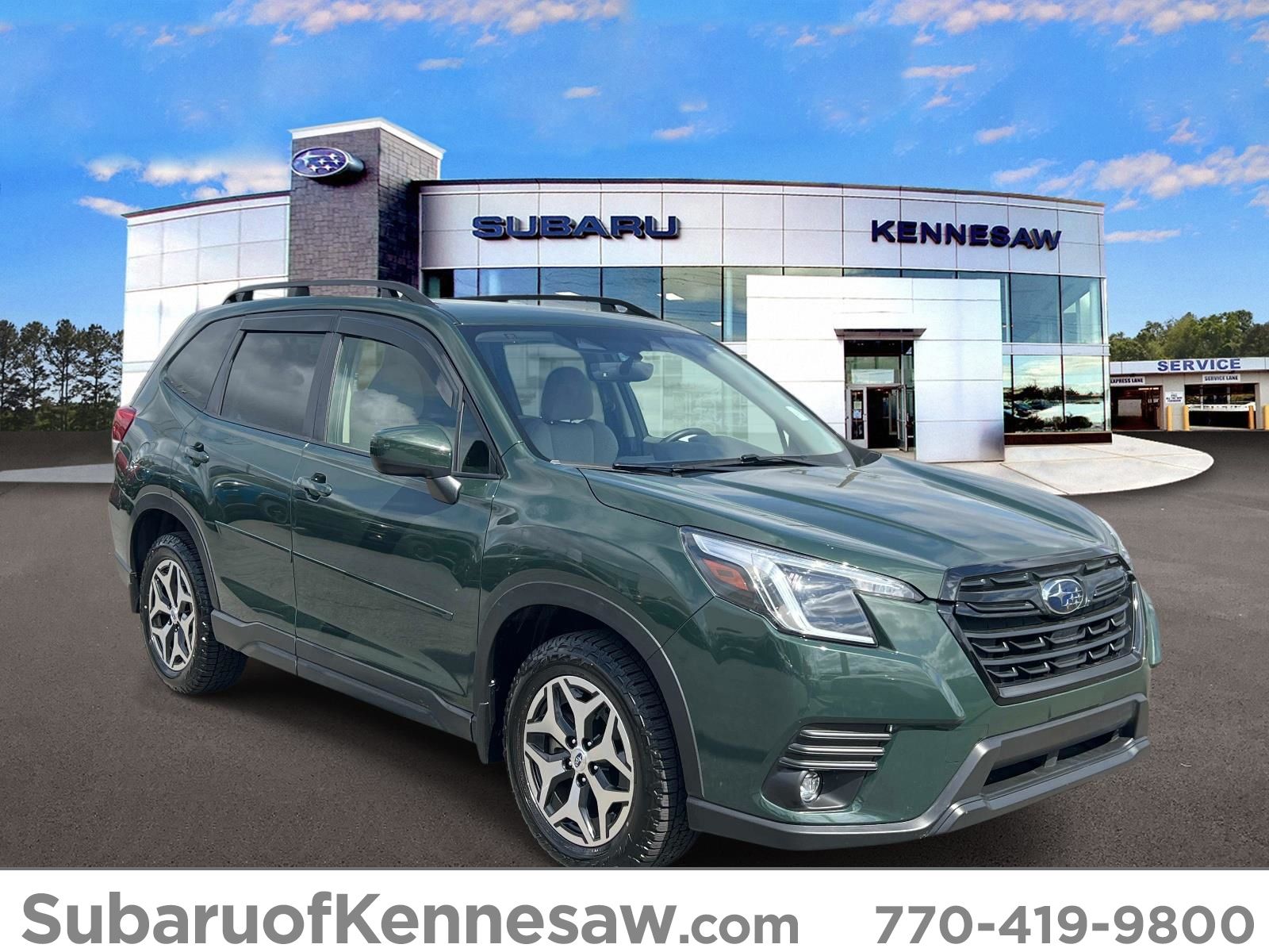 Green 2024 Subaru Forester Premium Crossover AWD SUV / Crossover All-Wheel Drive Continuously Variable Transmission