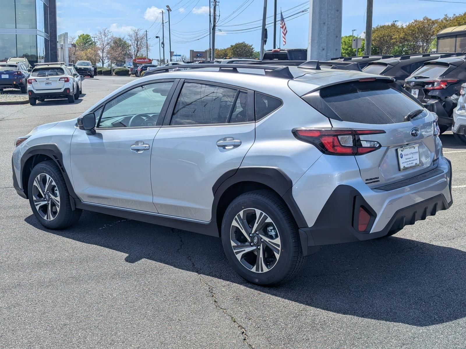 View vehicle photo 5