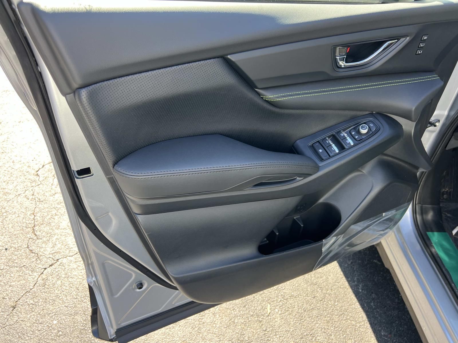 2026 Subaru Ascent Onyx Edition-Touring - Photo 10