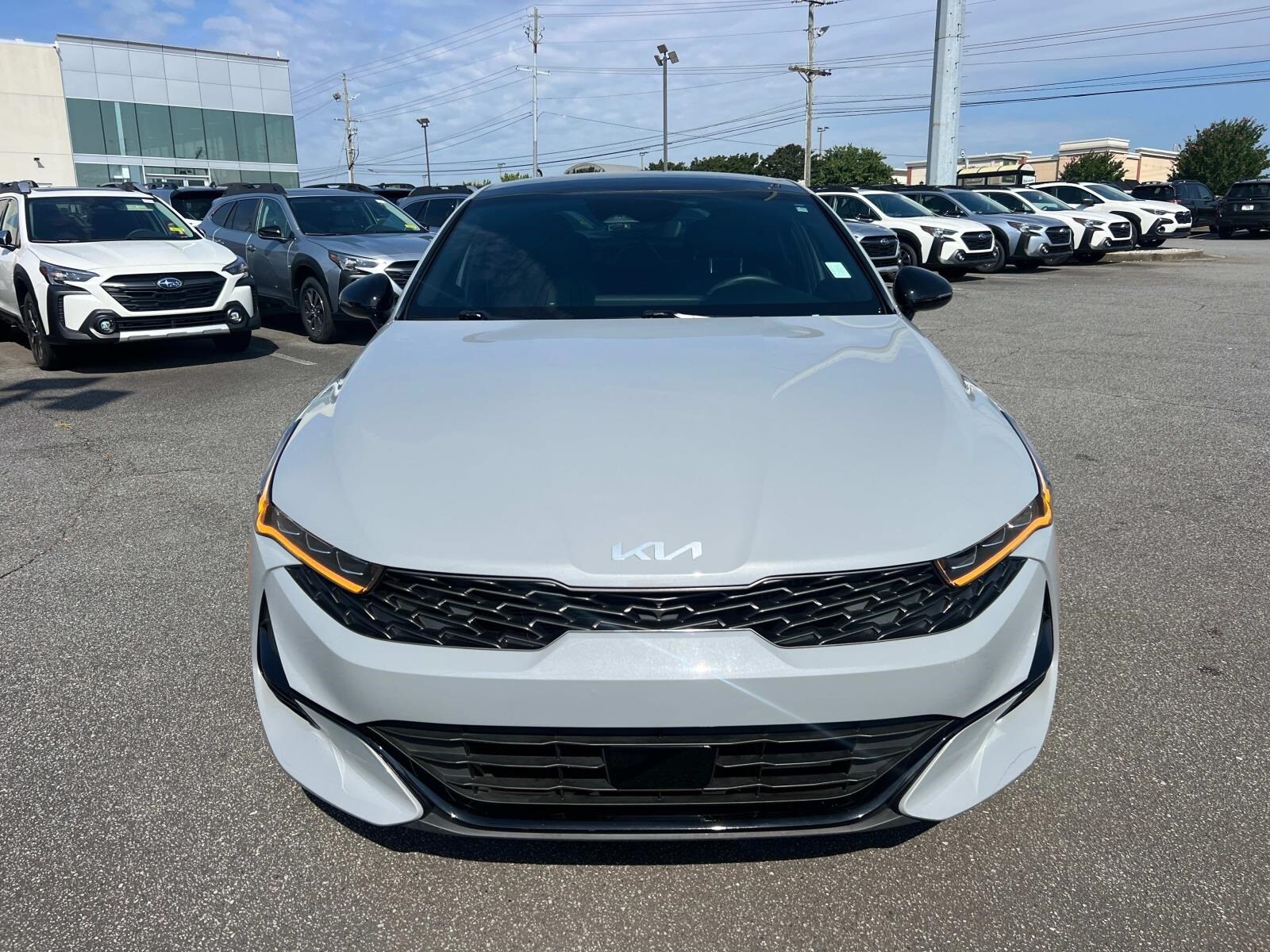 2024 Kia K5 GT-Line photo 2