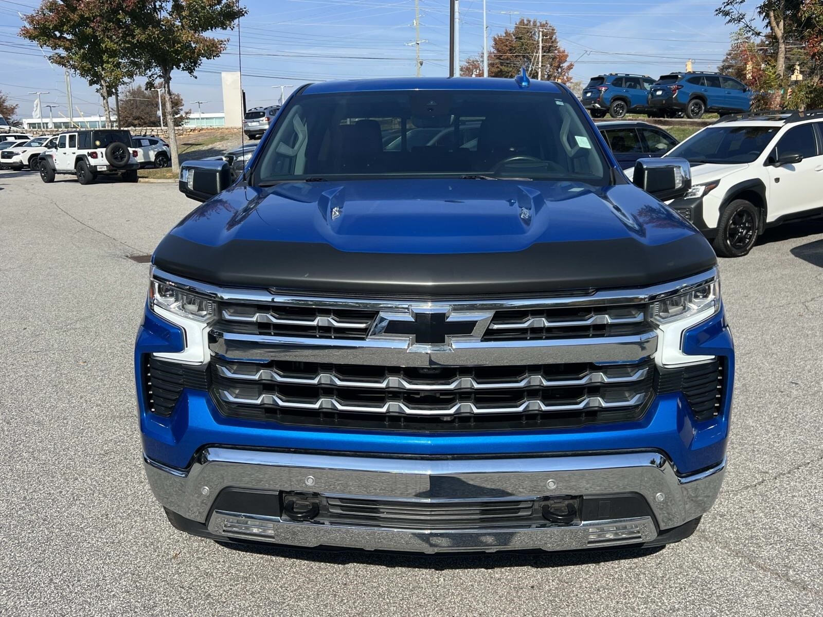 2022 Chevrolet Silverado 1500 LTZ photo 2