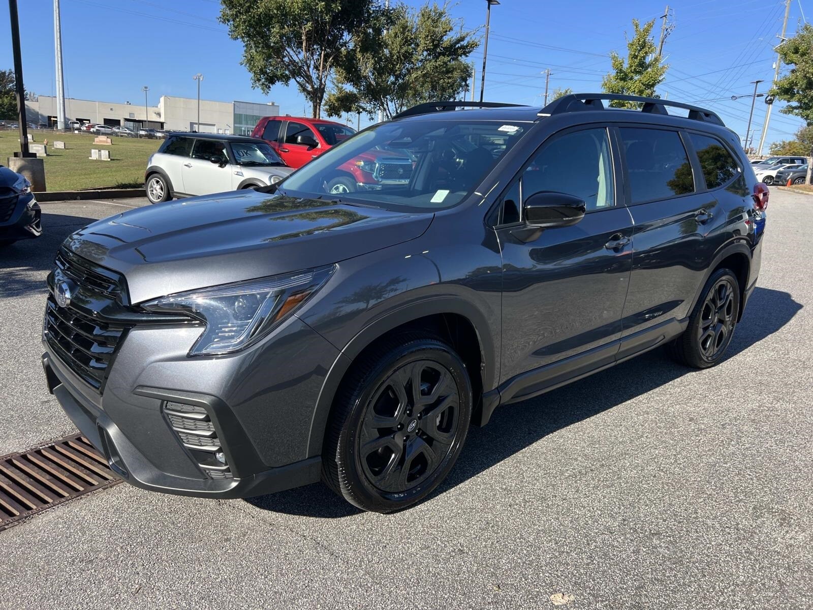 2025 Subaru Ascent Onyx Edition photo 3