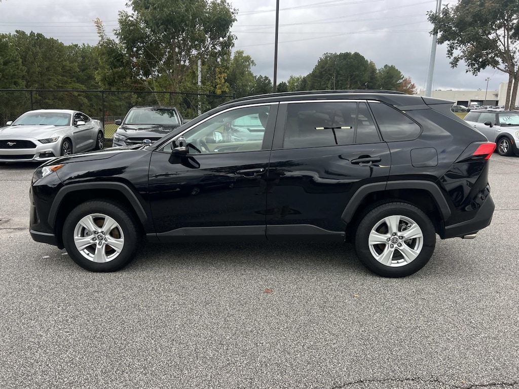 Used 2021 Toyota RAV4 XLE SUV