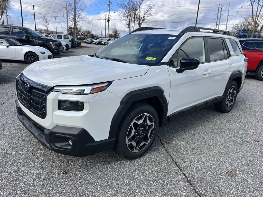 2026 Subaru Outback Touring photo 3