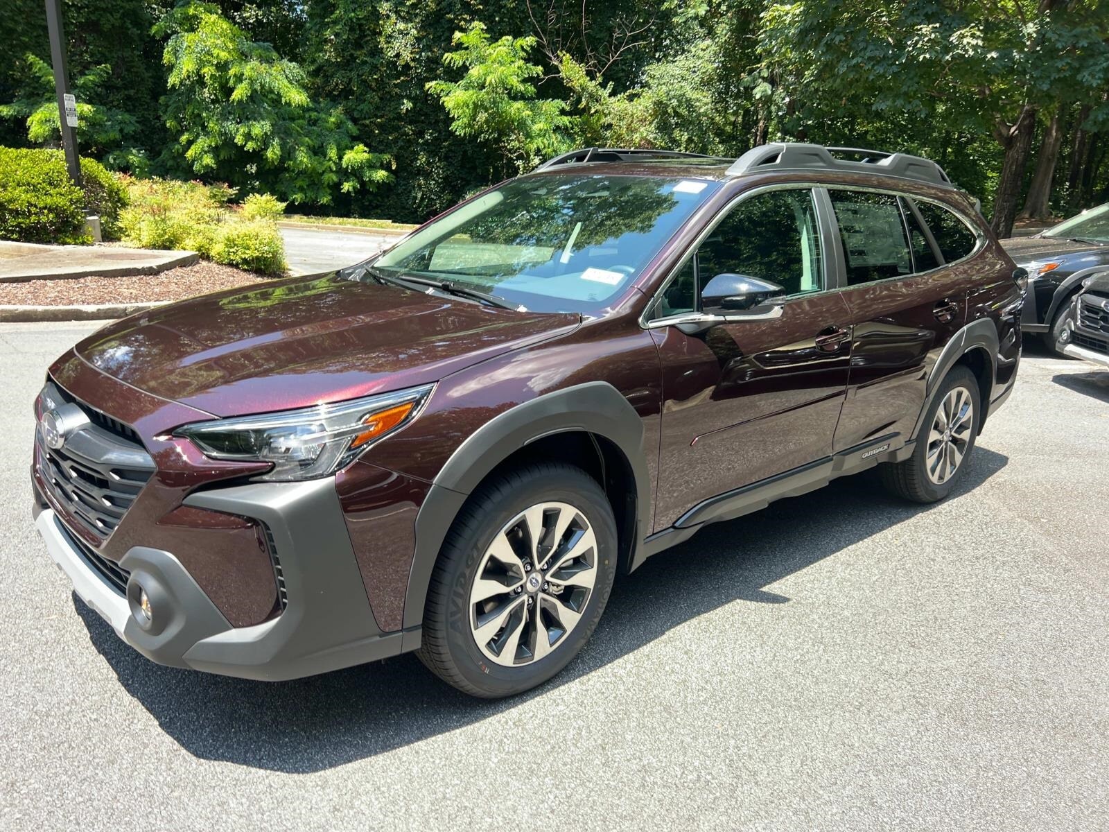 2025 Subaru Outback Limited photo 2