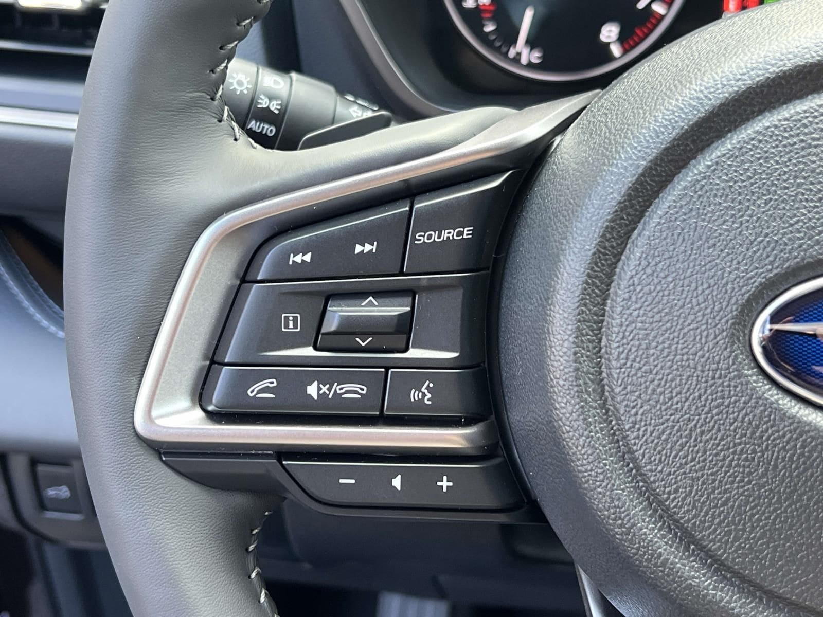 2026 Subaru Ascent Touring - Photo 17