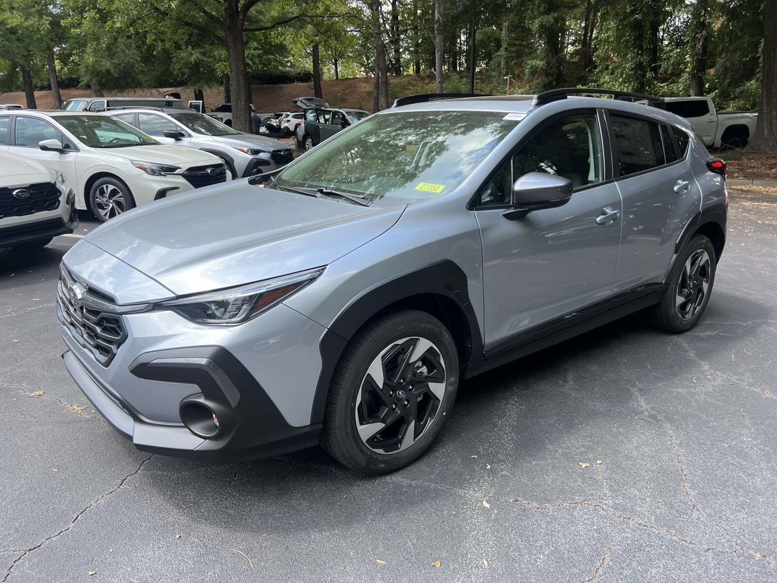 2025 Subaru Crosstrek Limited photo 2