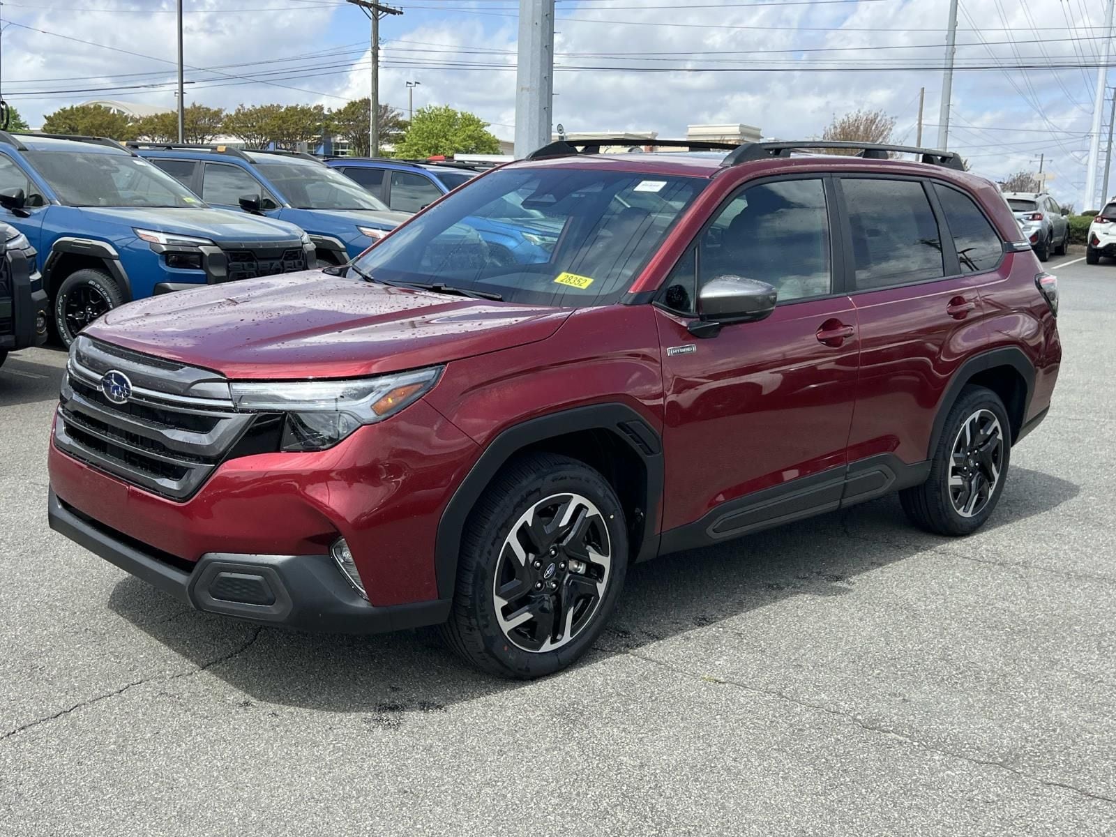 View vehicle photo 3