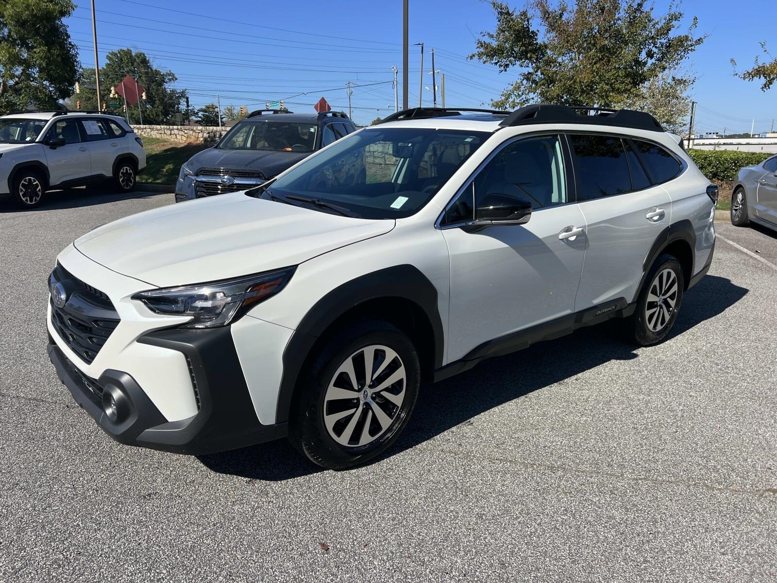 2025 Subaru Outback Premium photo 2