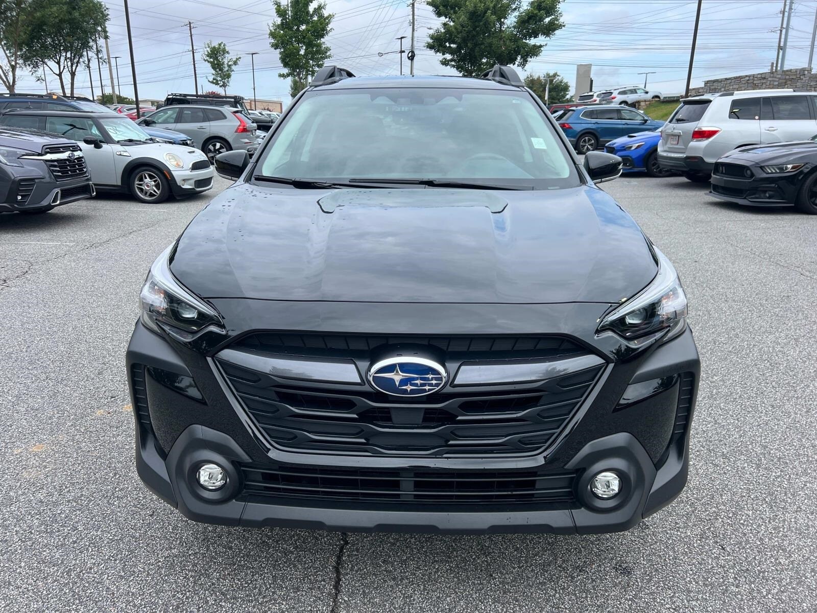 2025 Subaru Outback Premium photo 2