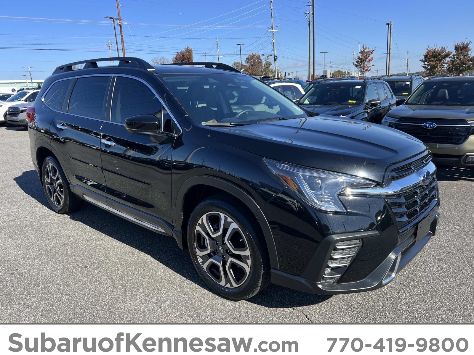 2025 Subaru Ascent Touring's photo