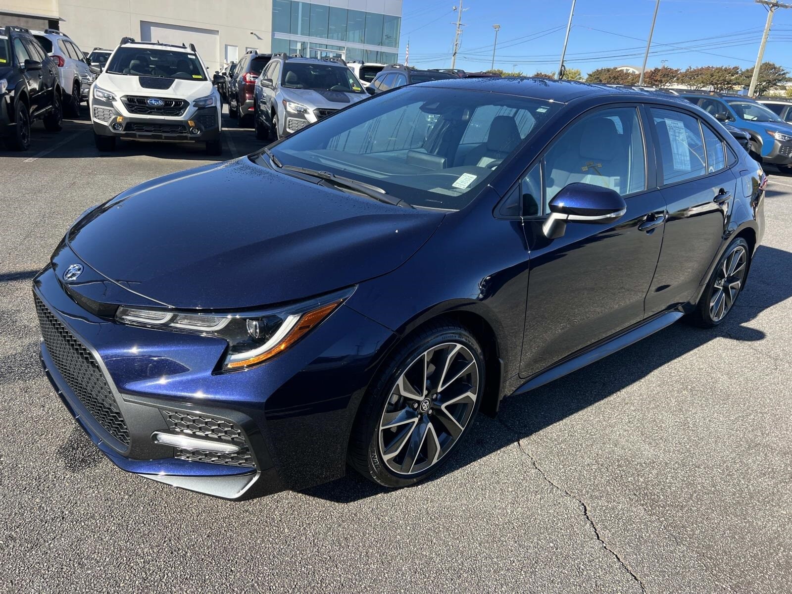 2022 Toyota Corolla SE photo 3