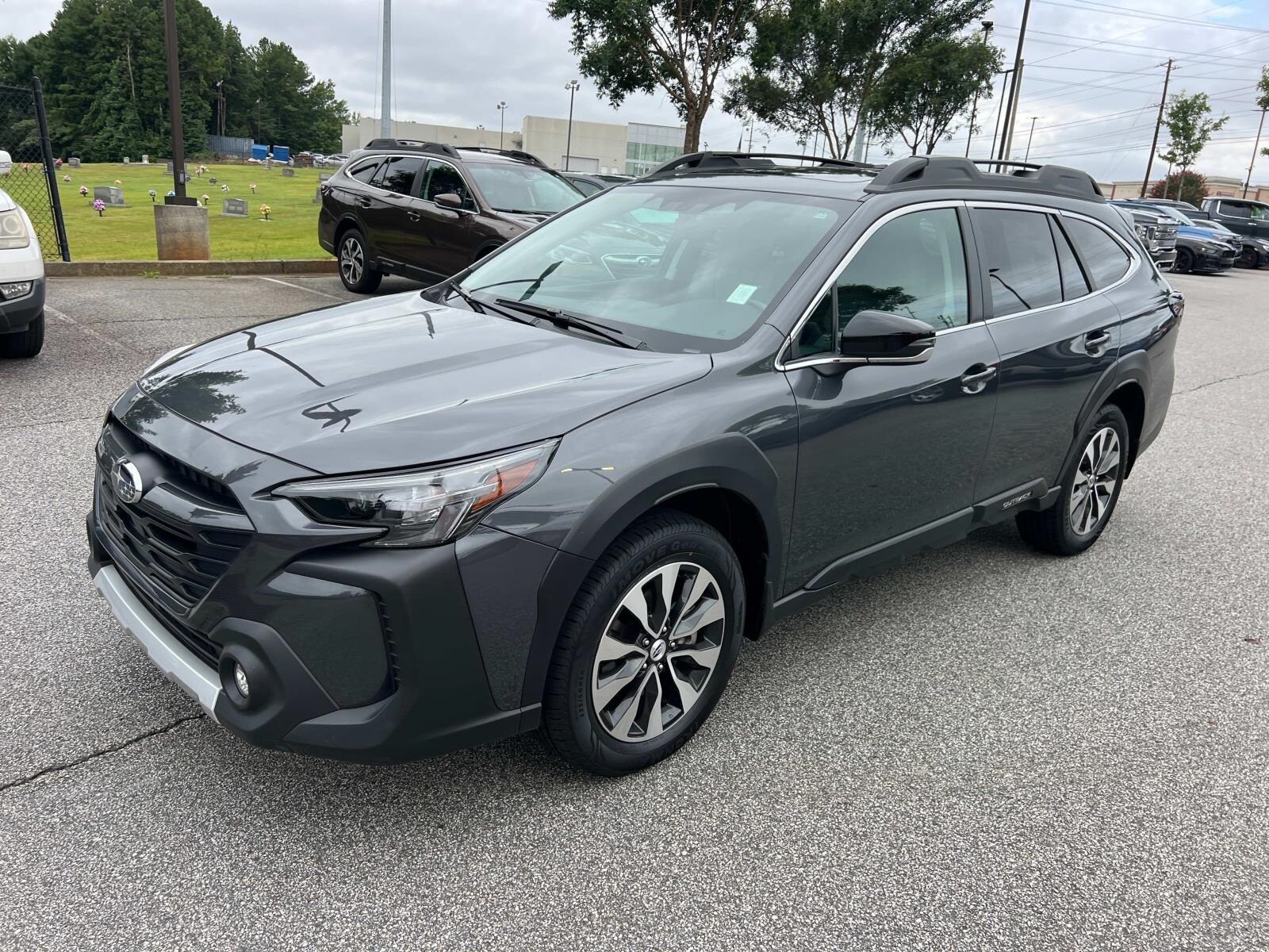 2024 Subaru Outback Limited photo 2