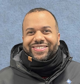 Staff member Stephen Barnes, Service Advisor from 5405761618d5