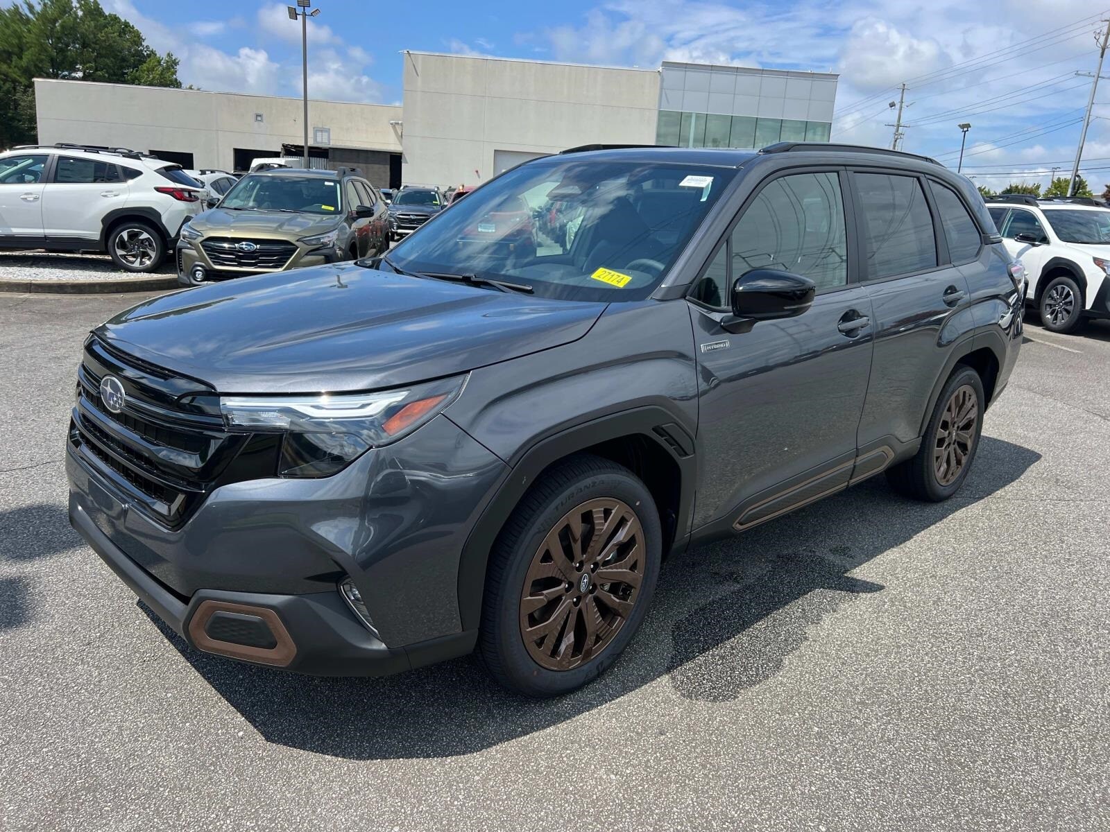 2025 Subaru Forester Sport photo 2
